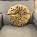 Perna Decorativa, Rotunda, Catifea Lux, Auriu , 38cm