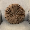 Perna Decorativa, Rotunda, Catifea Lux, Maro , 38cm